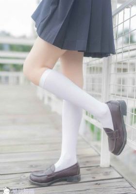 年轻的嫂子1在线观看_蓝光迅雷电影在线